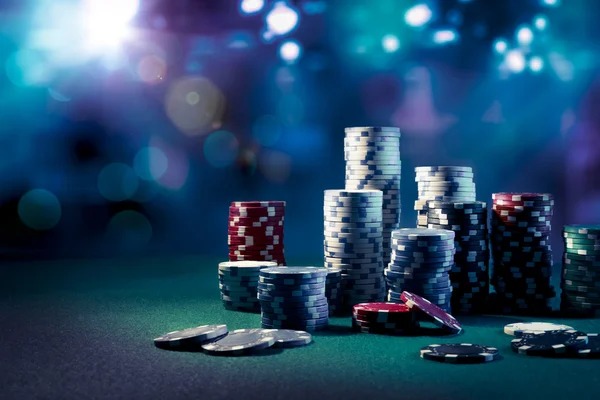 Live-dealer tables on mobile Live-dealer table view on mobile device